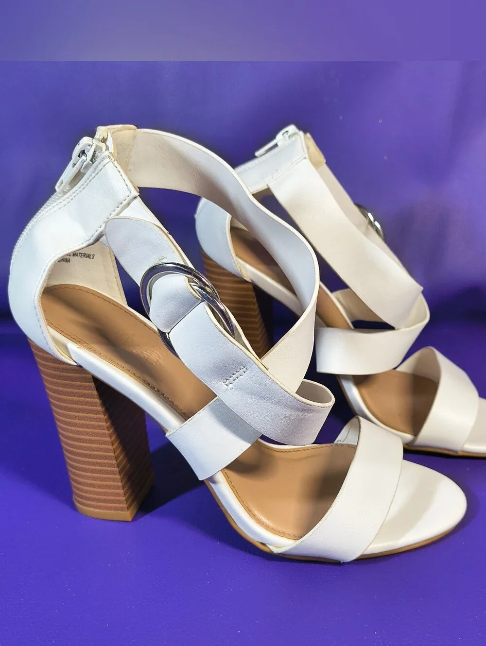 Charlotte Russe CARDI Retro Sandal Size 8 White Strappy Block Heel Buckle.
